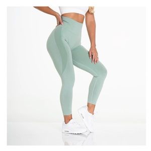 Sage nvgtn leggings